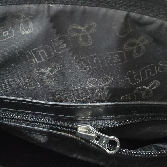 ARITZIA TNA Vintage Mini Travel TNA Logo Tote Bag - Picture 7 of 13